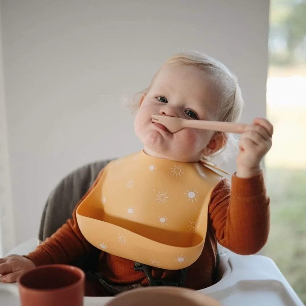 Mushie Bib- Sun Orange