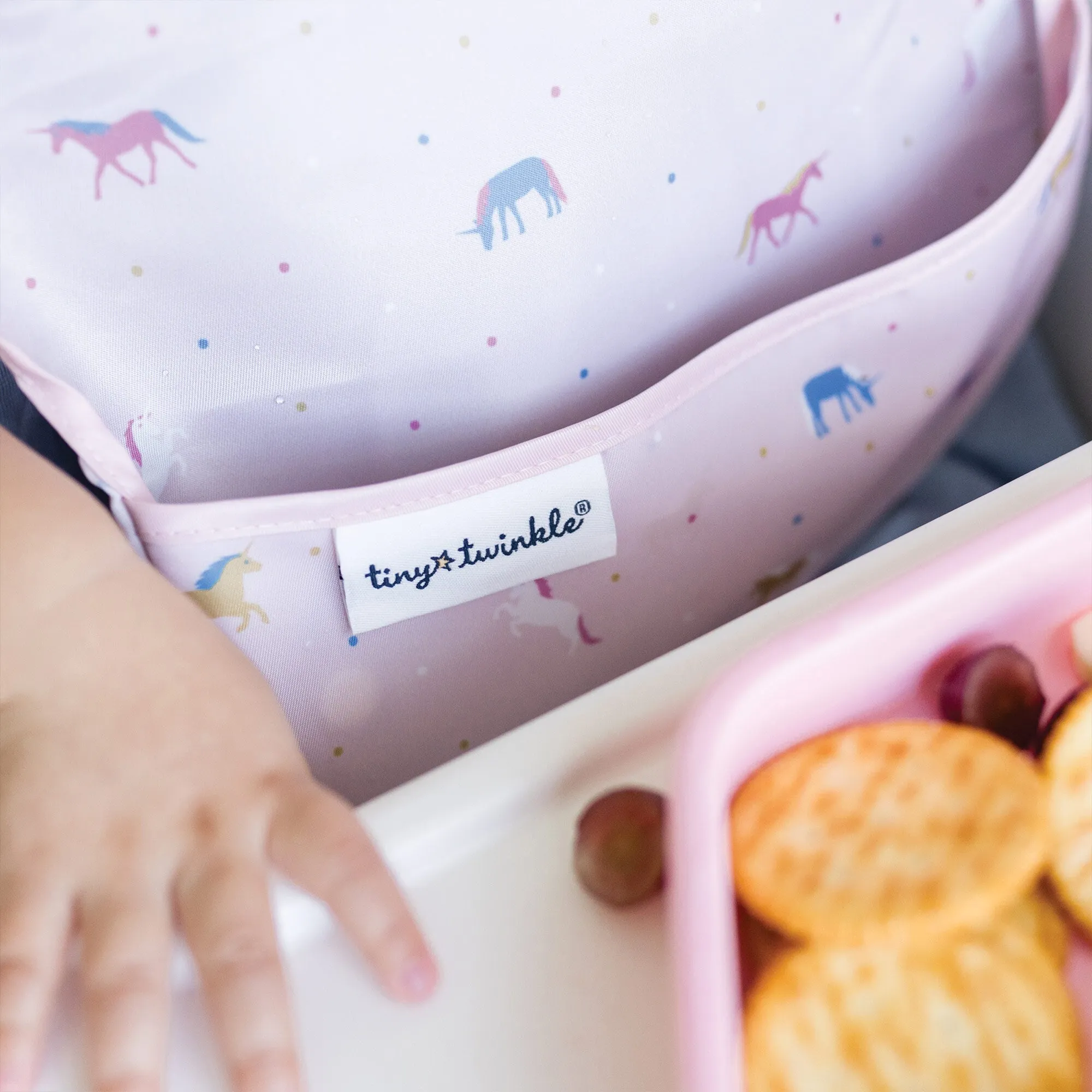 Tiny Twinkle - Mess-proof Ruffle Easy Bib